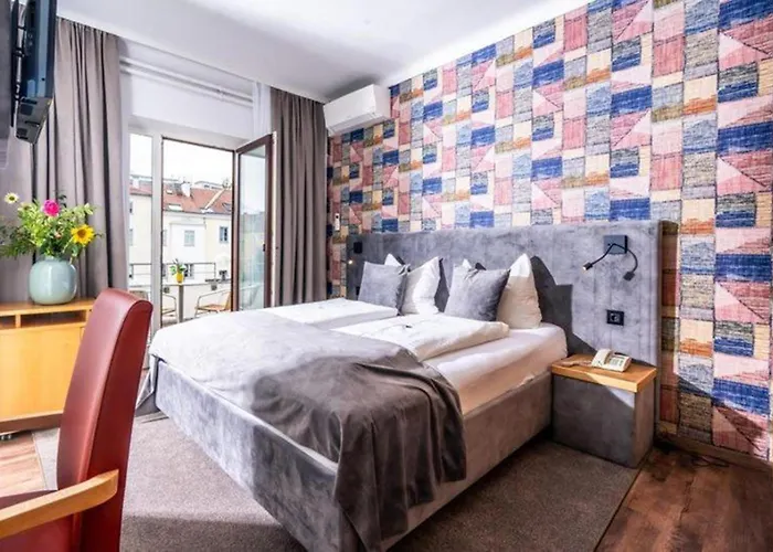 Szálloda Gaestehaus Klinglhuber 2*